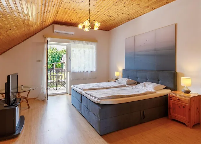 Ferienhaus Violetta 3 By Interhome